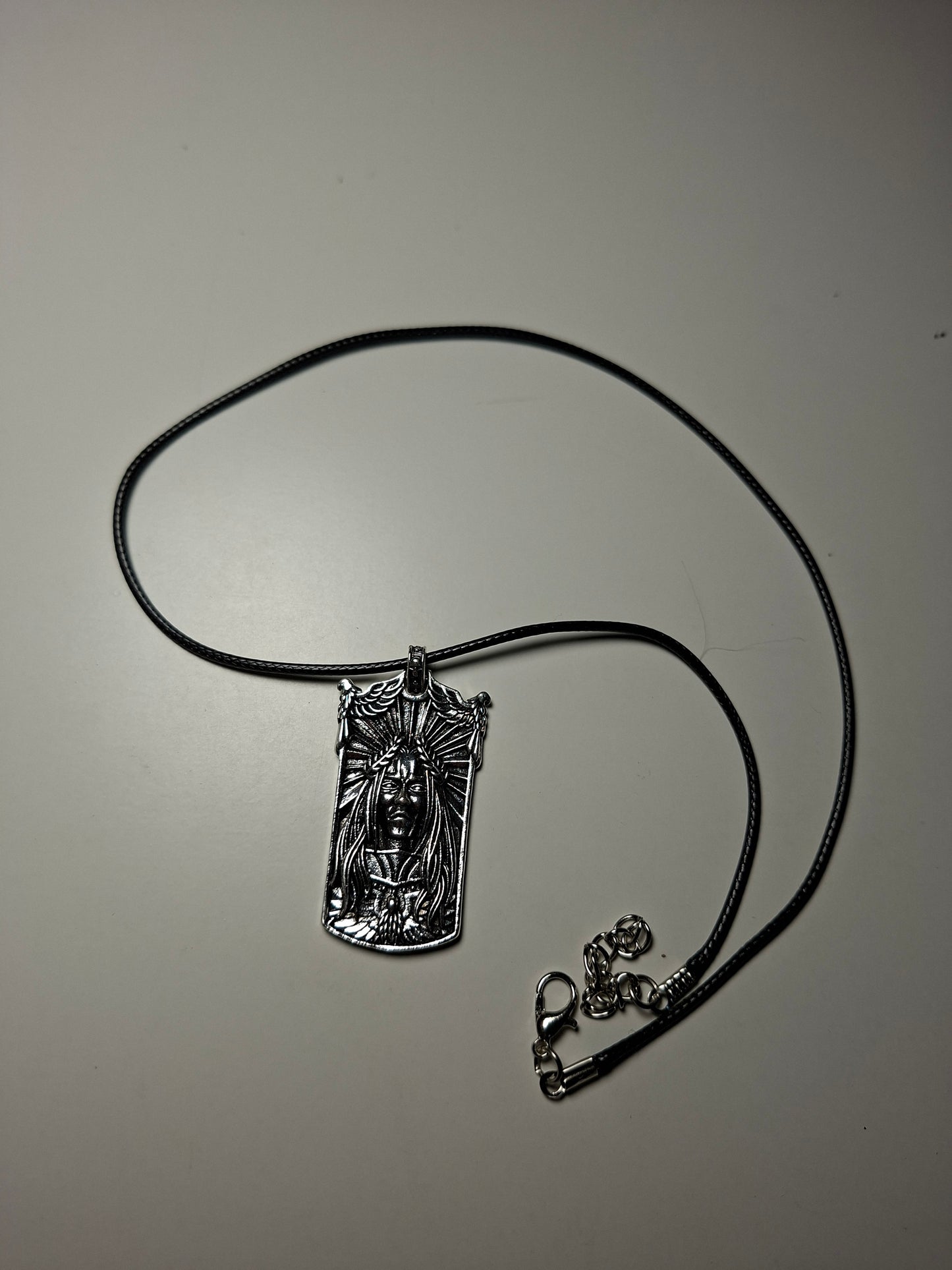 40k Metal Emperor of Mankind Necklace